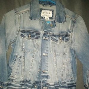 Boys size 5 children's place jean jacket